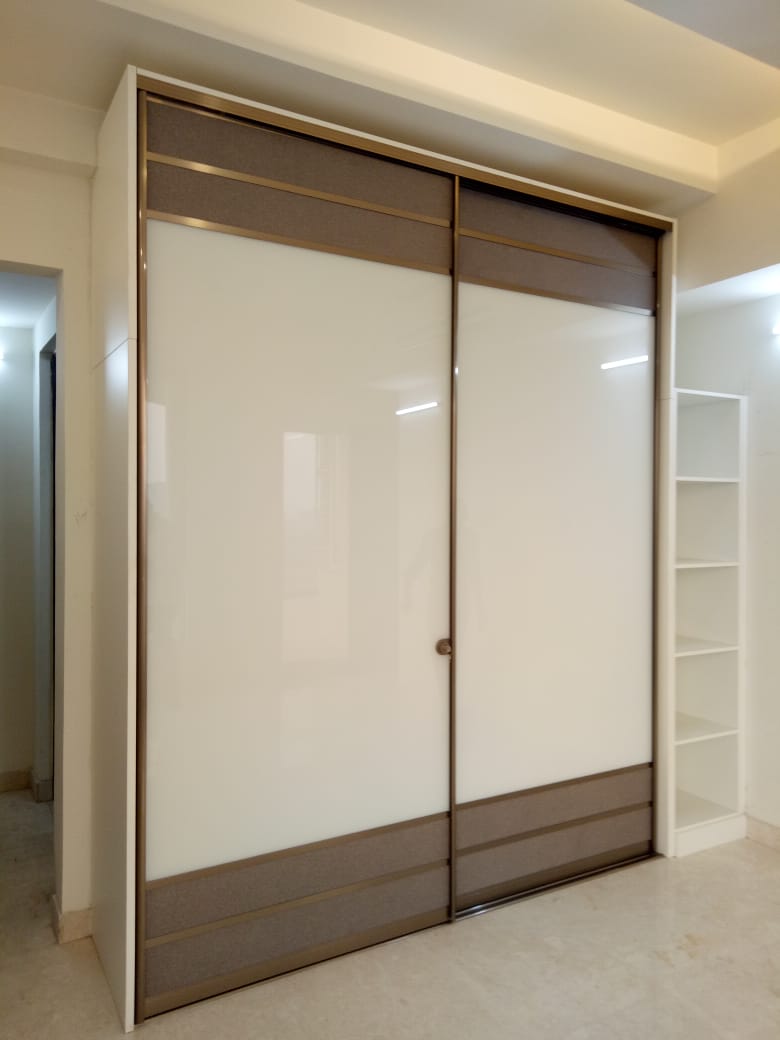 over-1000-designs-for-lacquer-glass-wardrobes-serving-across-gurgaon-gurugram-largest-collection-gallery-of-designs-in-gurgaon-india